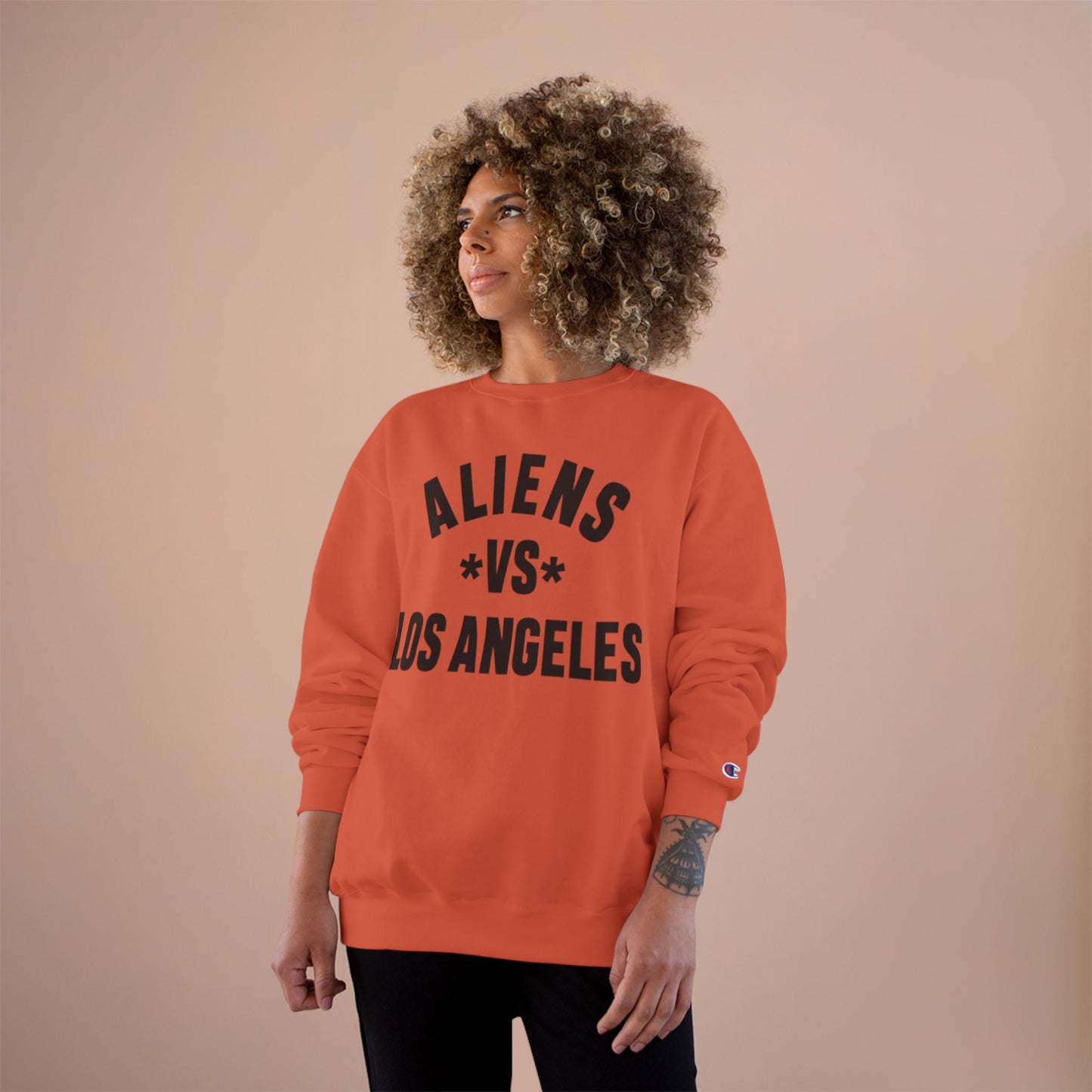Aliens vs Los Angeles Champion Sweatshirt — Urban Sports Style Crewneck