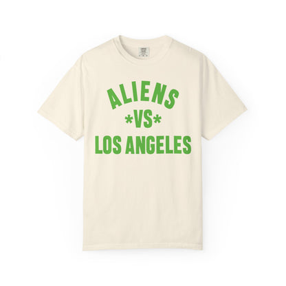 Aliens vs Los Angeles T-Shirt — Retro Sci‑Fi Graphic Tee