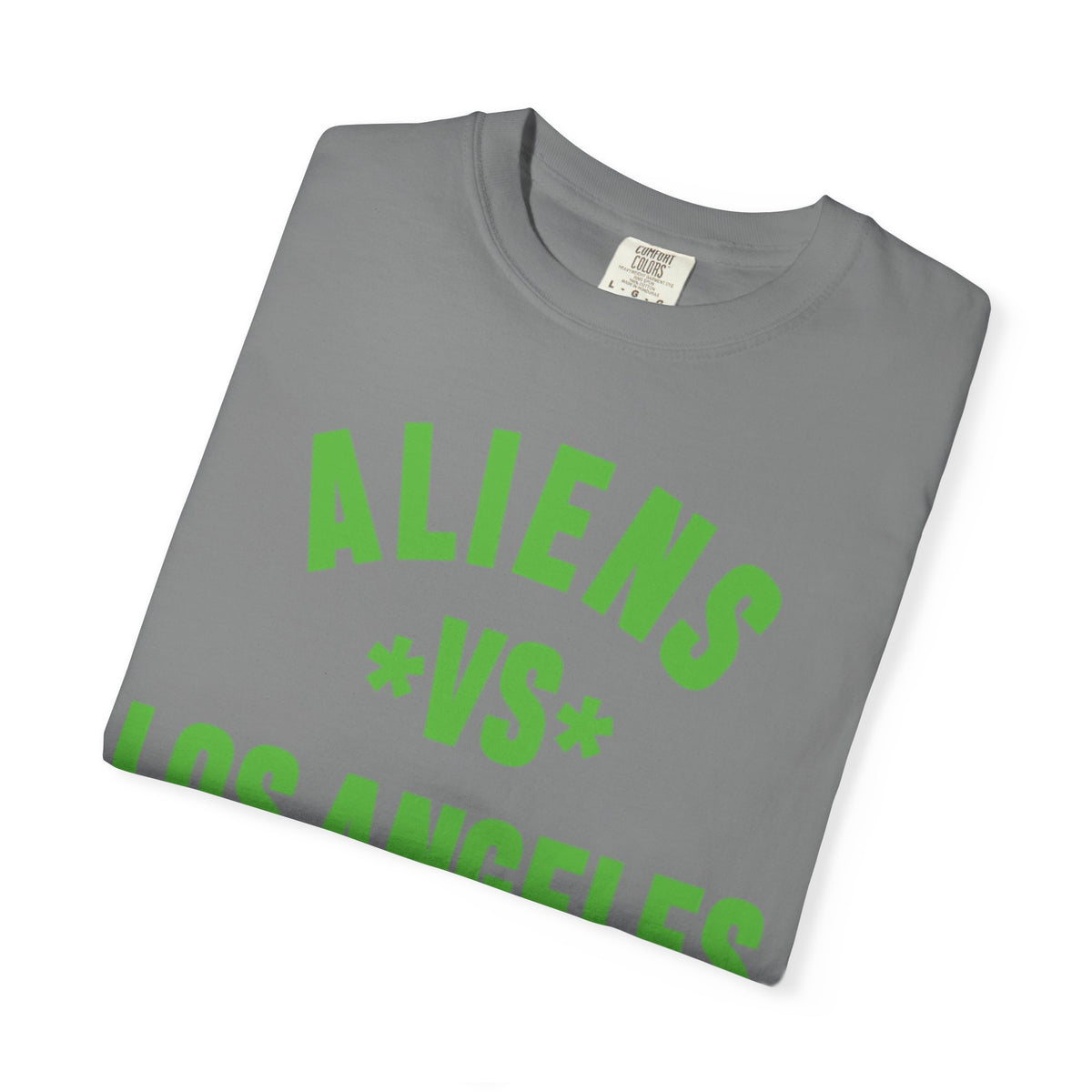 Aliens vs Los Angeles T-Shirt — Retro Sci‑Fi Graphic Tee