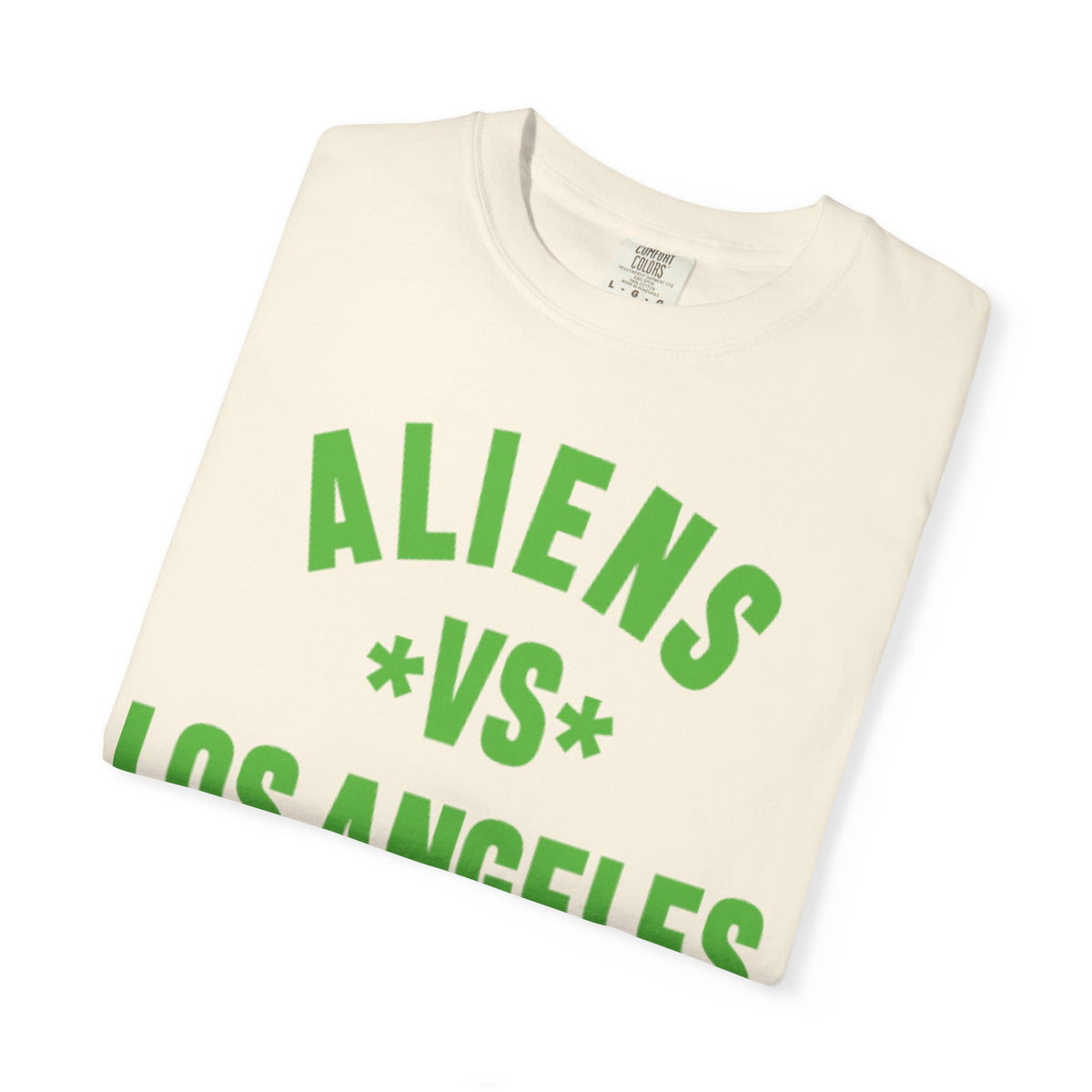 Aliens vs Los Angeles T-Shirt — Retro Sci‑Fi Graphic Tee