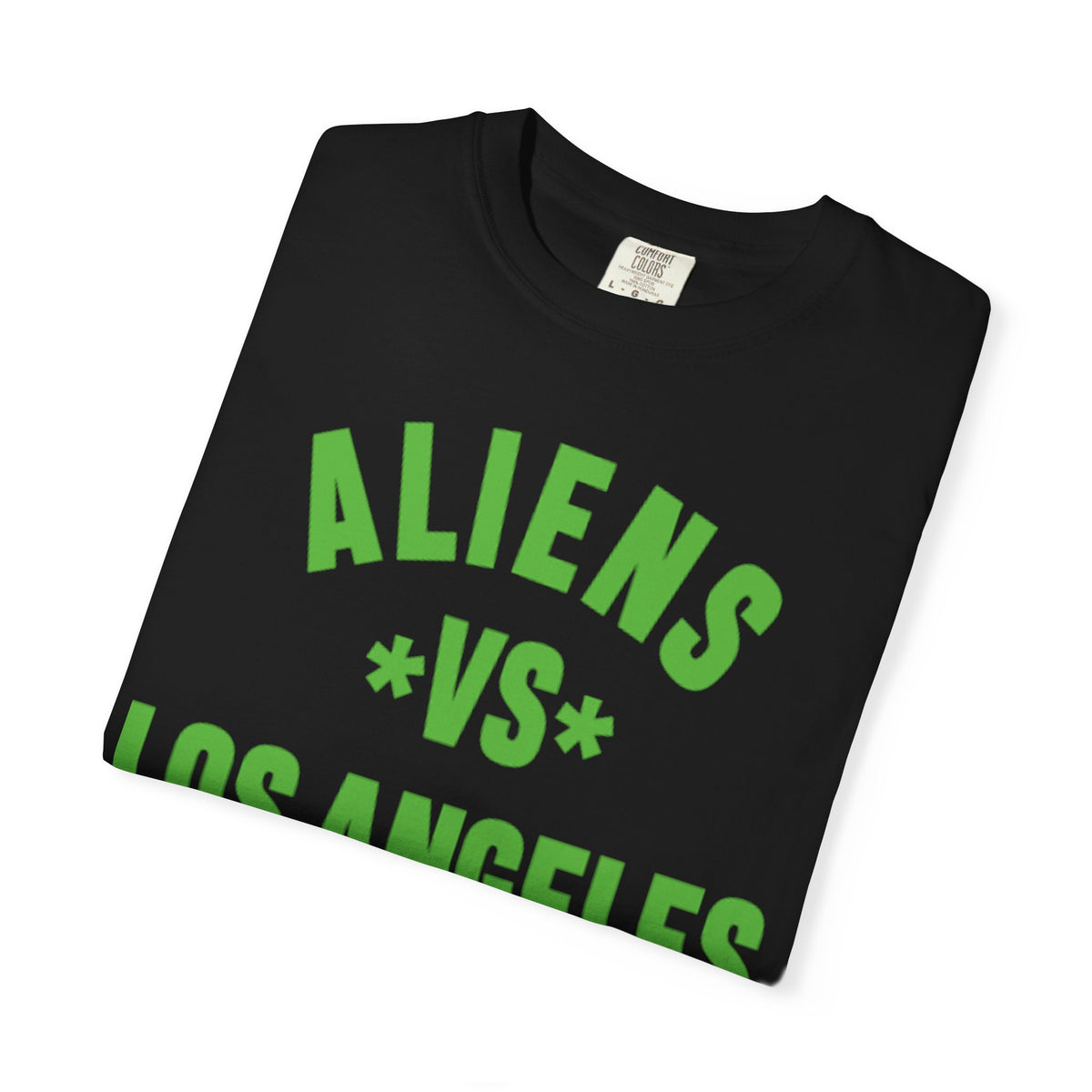 Aliens vs Los Angeles T-Shirt — Retro Sci‑Fi Graphic Tee