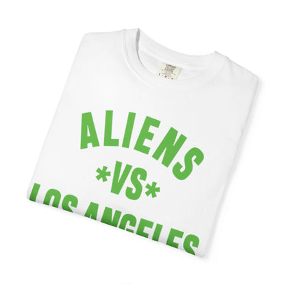 Aliens vs Los Angeles T-Shirt — Retro Sci‑Fi Graphic Tee