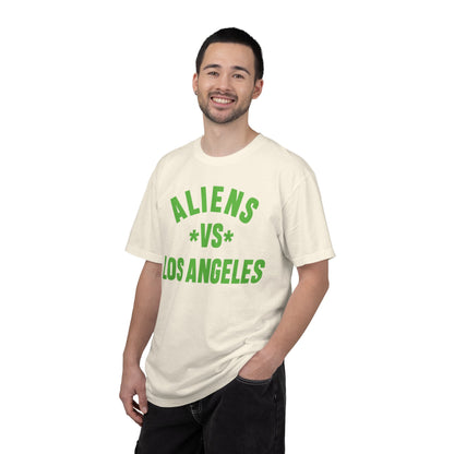 Aliens vs Los Angeles T-Shirt — Retro Sci‑Fi Graphic Tee
