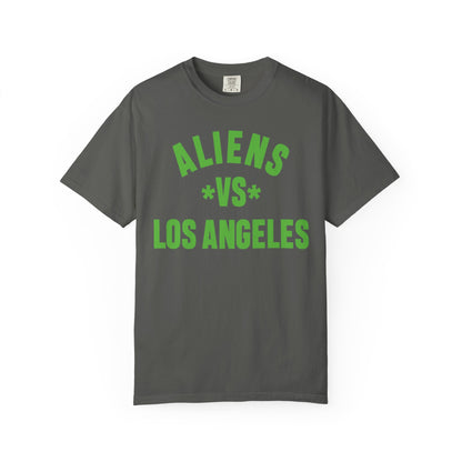 Aliens vs Los Angeles T-Shirt — Retro Sci‑Fi Graphic Tee